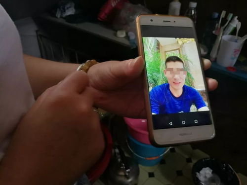 蒙城男子上海不幸遇難 店招脫落砸中路人事故共致3死6傷 現(xiàn)場(chǎng)視圖